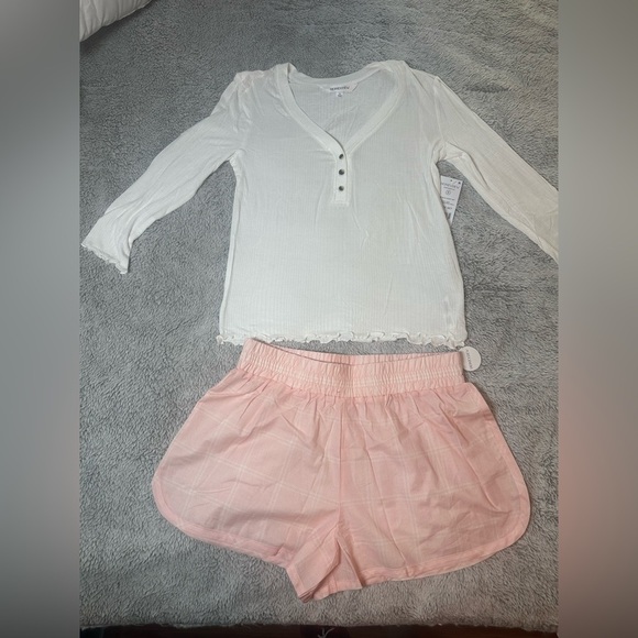 Honeydew Laid Back Pajama Short Set, Size Small NWT - Picture 2 of 9